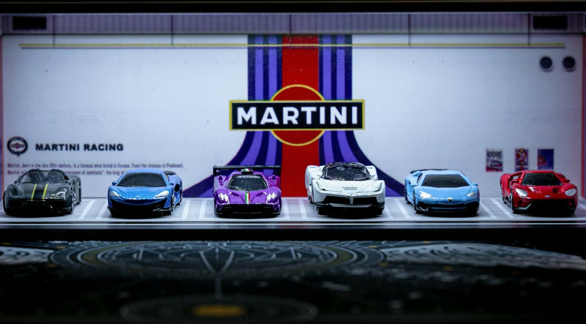Dioramas and Accessories