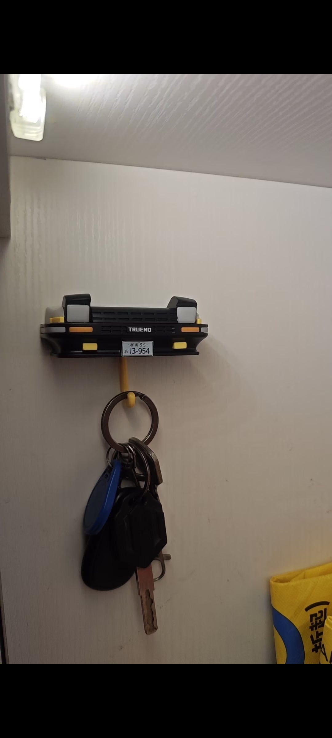 Toyota TRUENO AE86 Key Rack With Headlight And Battery - Real photo 7