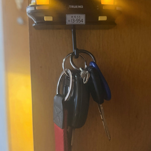 Toyota TRUENO AE86 Key Rack With Headlight And Battery