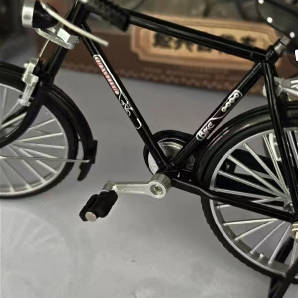 1:10 Diecast Bicycle With Accessories Metal Body