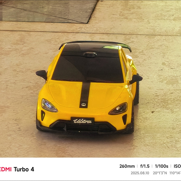 Xiaomi SU7 4WD RC Drift Car With Tires & Traffic Cones