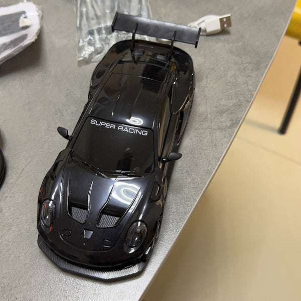 Porsche 911 GT3 RS 4WD RC Drift Car With Tires & Traffic Cones