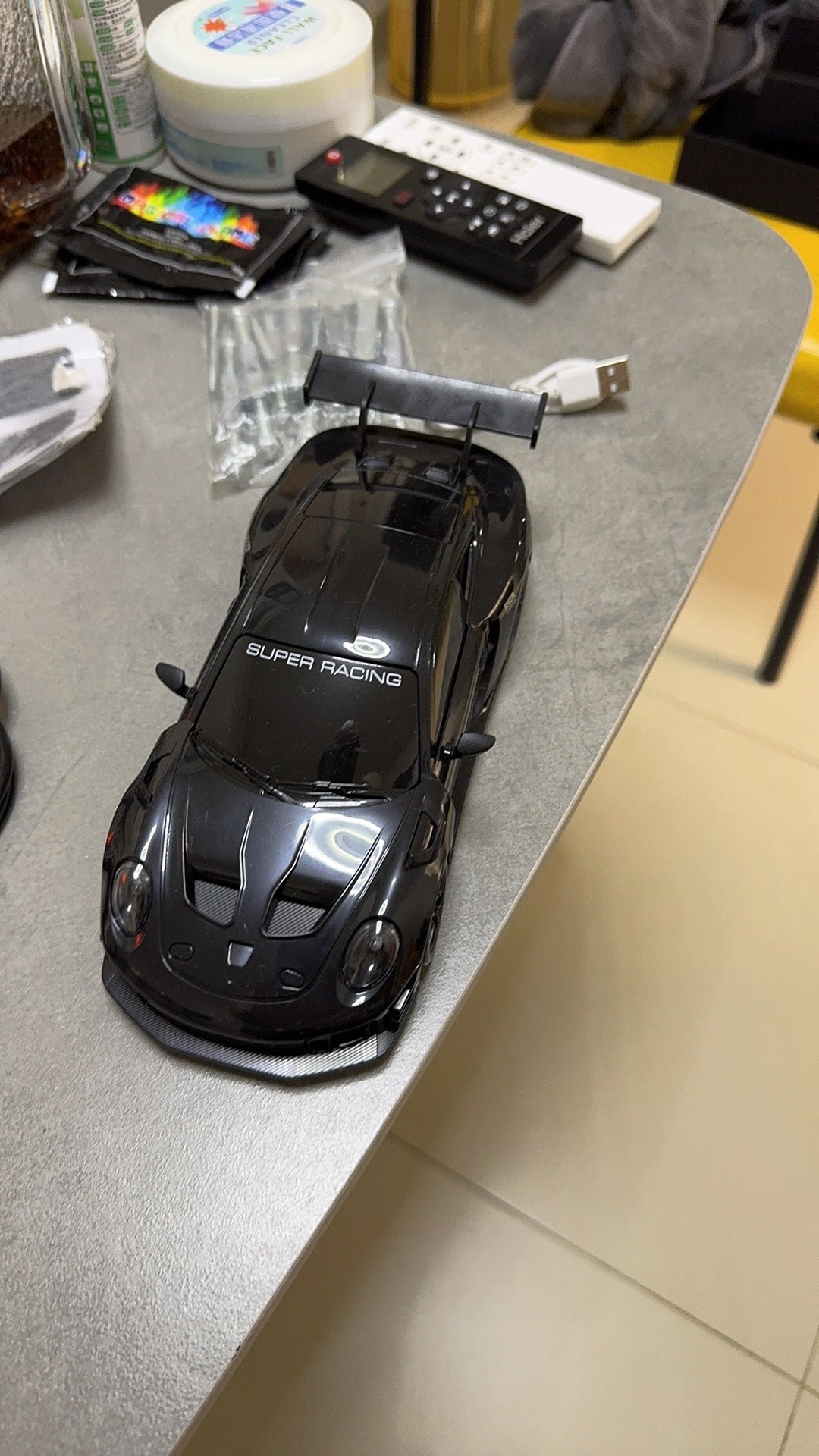 Porsche 911 GT3 RS 4WD RC Drift Car With Tires & Traffic Cones - Real photo 8