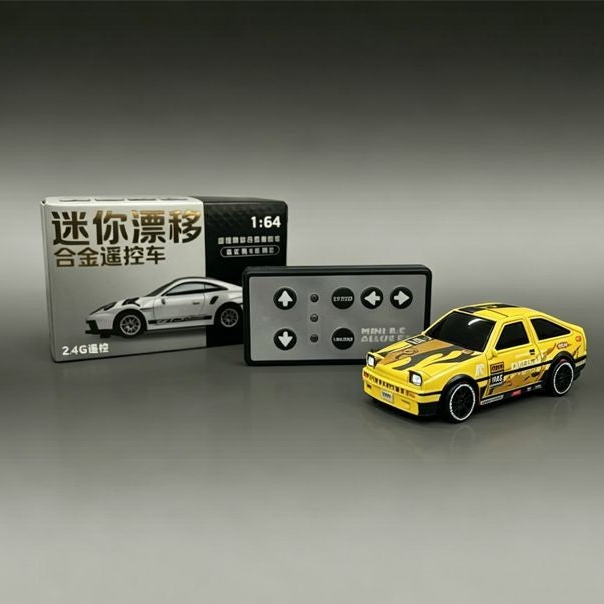 AE86 1:64 Alloy 4WD Metal Desktop Drift Car Flat Remote