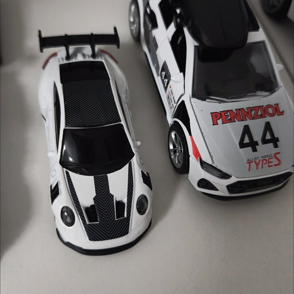 911 GT3 RS 1:64 Alloy 4WD Metal Desktop Drift Car With Accessories