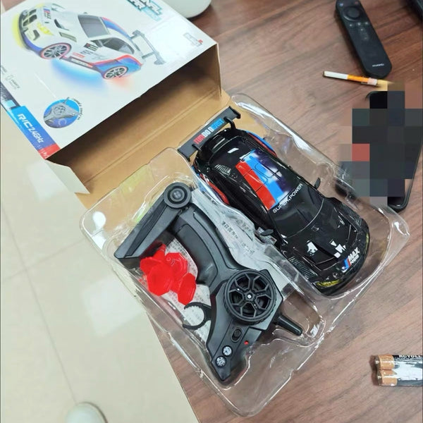 BMW M4 4WD RC Drift Car With Tires & Traffic Cones
