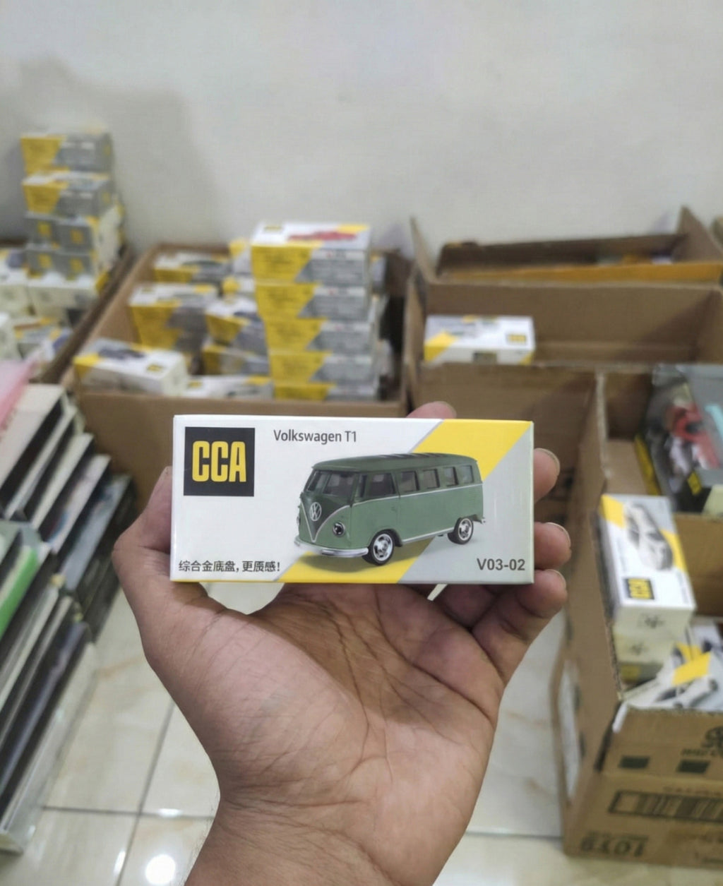 Volkswagen T1 Diecast Model Car
