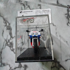 Front view of Official Licensed Honda VFR750R RC30 1987 1:24 Diecast Motorcycle Model Bangladesh