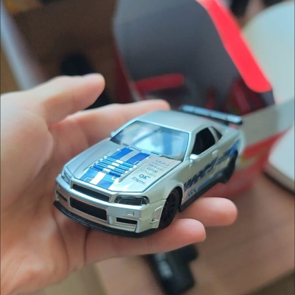 1:43 Nissan Skyline GT-R R34 Silver & Blue Racing Edition Diecast (No Box, Not Licensed)