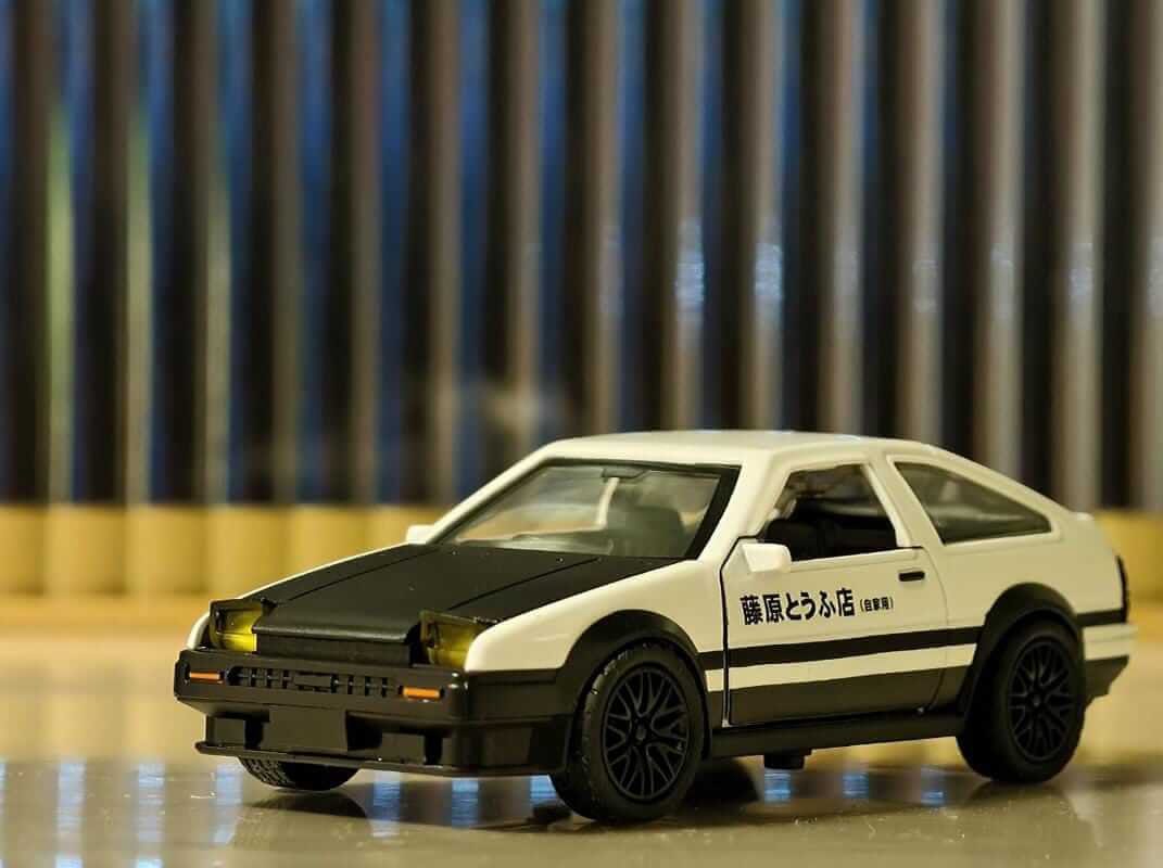 Initial D Toyota Sprinter Trueno AE86 Diecast Model