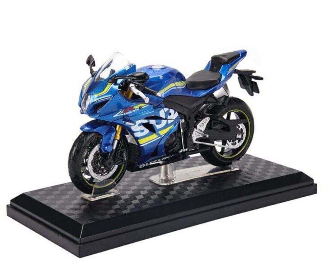 CCA 1:12 SUZUKI GSX-R1000 Official Licensed Diecast