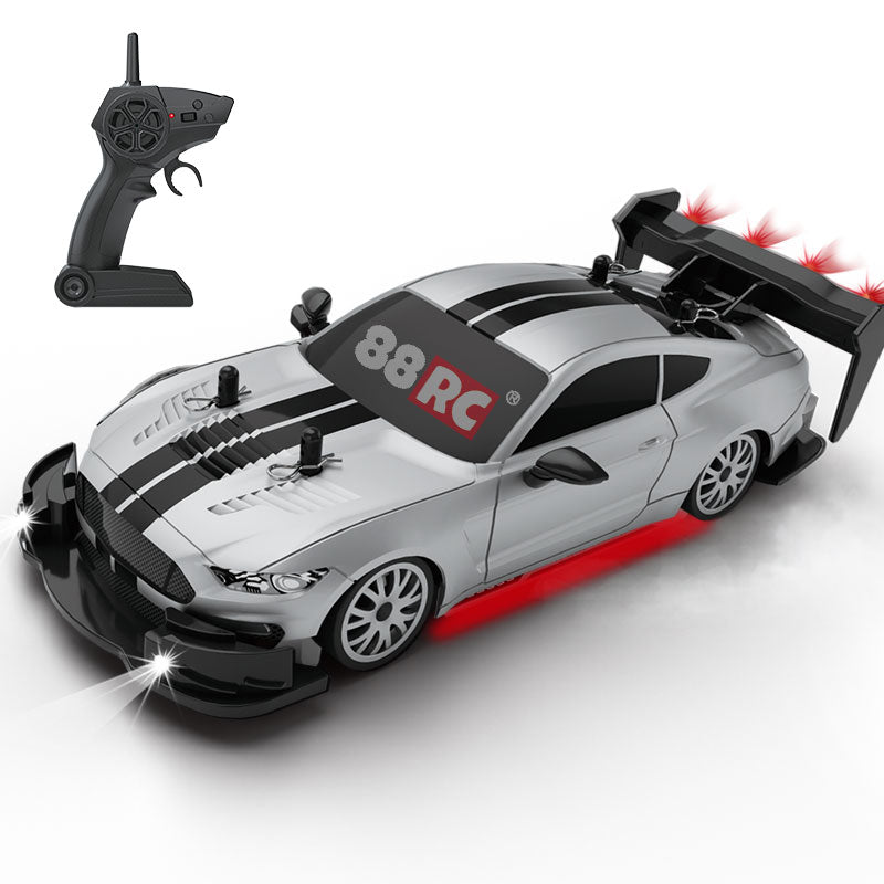 Mustang 4WD RC Drift Car With Tires & Traffic Cones
