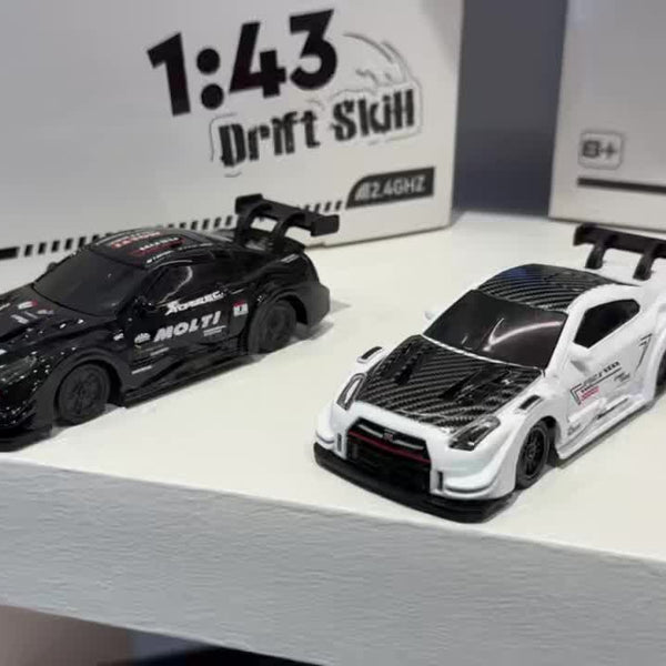 1:43 Scale Alloy 4WD Metal Premium Drift Car With Accessories