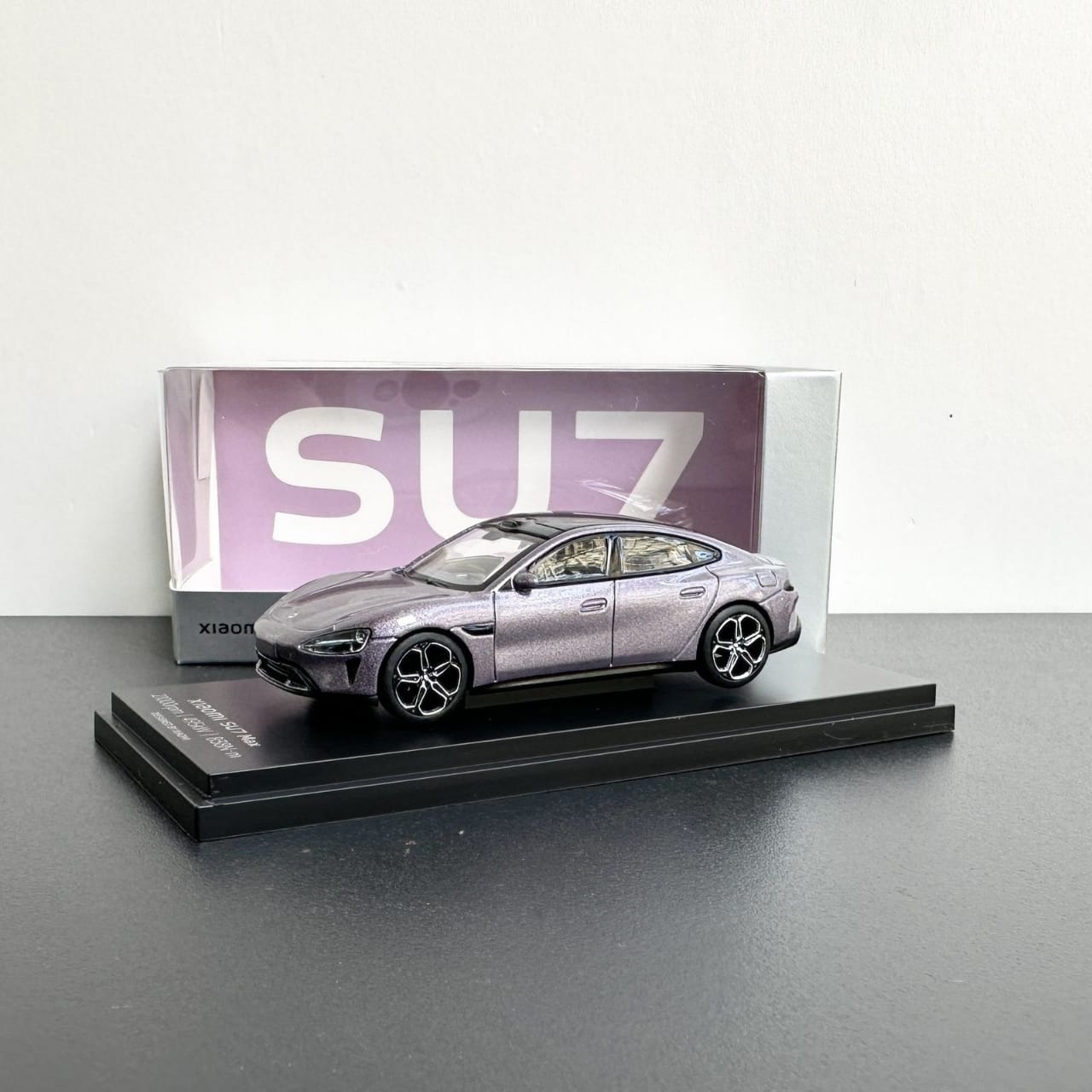 Xiaomi SU7 Ultra Radiant Purple Diecast