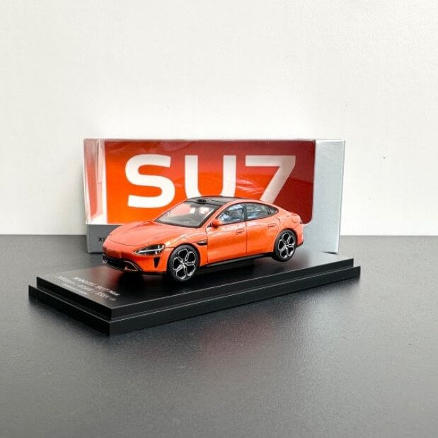  Xiaomi SU7 Ultra Lava Orange Diecast