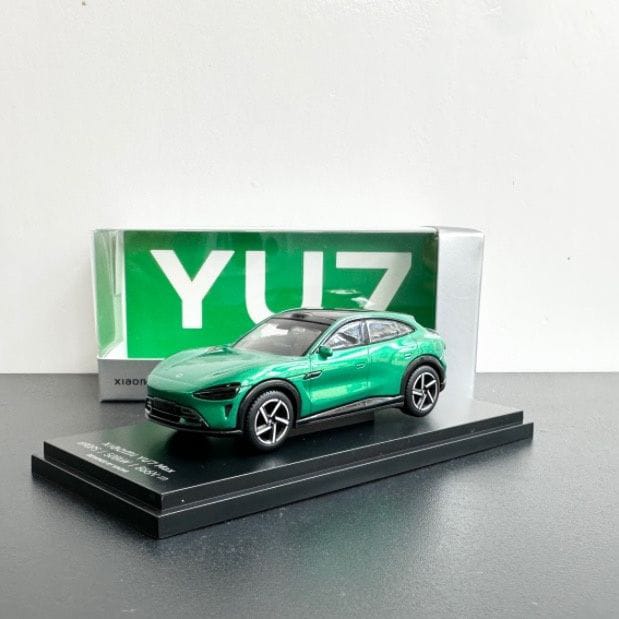 YU7 Emmerald Green Max Diecast Model Car